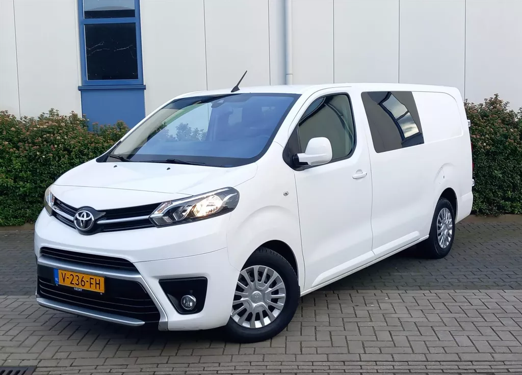 TOYOTA Proace Dubbele Cabine 2.0 122pk Professional Lang/Airco