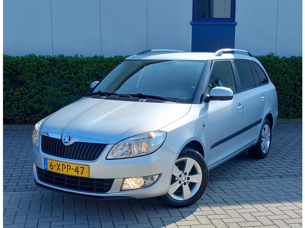 SKODA Fabia Combi 1.2 TSI 86pk Drive Navigatie/Clima/Pdc