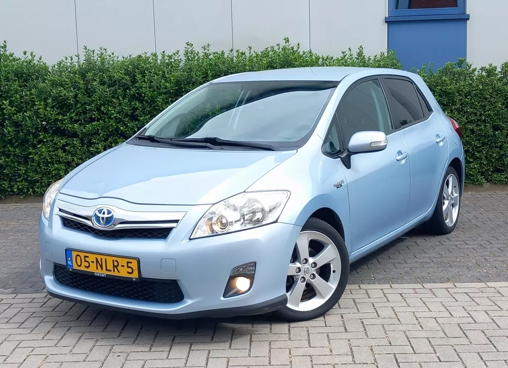 TOYOTA Auris 1.8 HYBRID 73KW 5D Aspiration