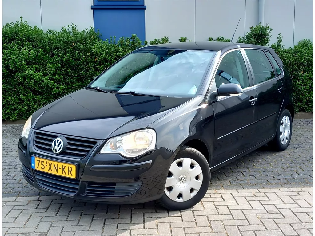 VOLKSWAGEN Polo 1.4 16V 59KW 5DRS Optive Airco