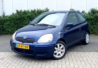 TOYOTA Yaris 1.3 16V VVTI 3DR AUTOMAAT Sol
