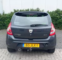 DACIA Sandero 1.2 16V 75pk Laureate Airco Foto