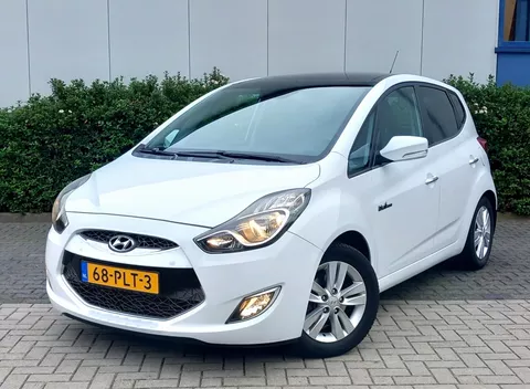 HYUNDAI IX20 1.6i  125 pk I-Cather1 Panoramadak/Leer
