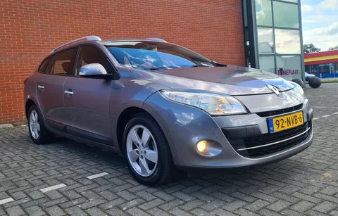 RENAULT Megane 1.6 16v 110 pk Dynamique Navigatie