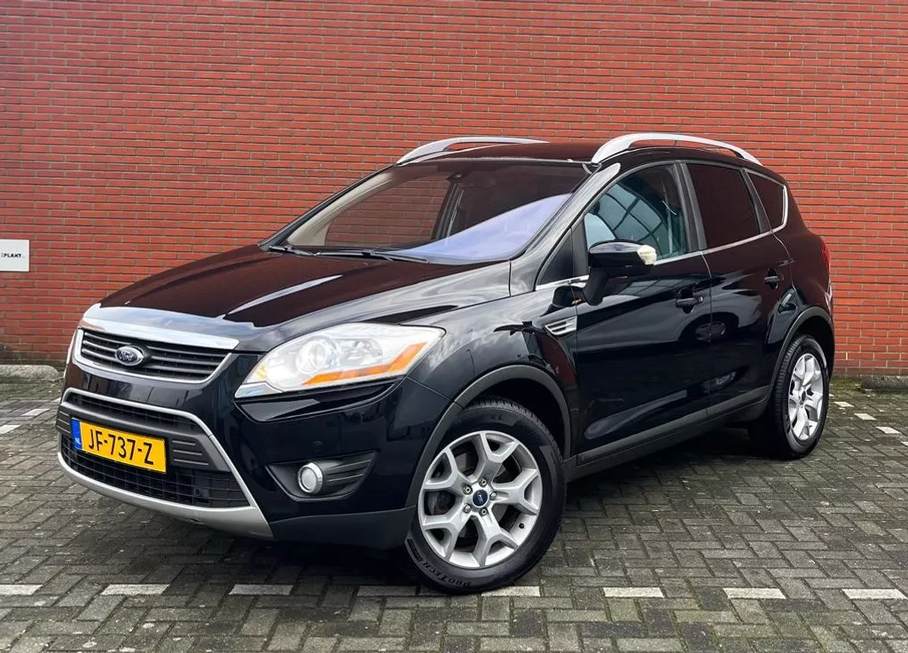 Ford Kuga 2.0 TDCI 100KW  Titanium Leer/Navigatie