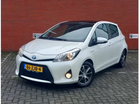 TOYOTA Yaris 1.5 Full Hybrid 100pk 5D Aut Dynamic