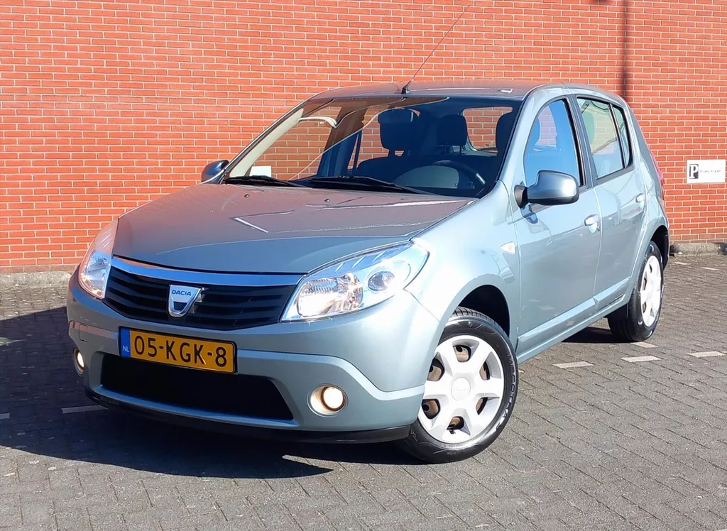 DACIA Sandero 1.2 16V 75pk Laureate Airco