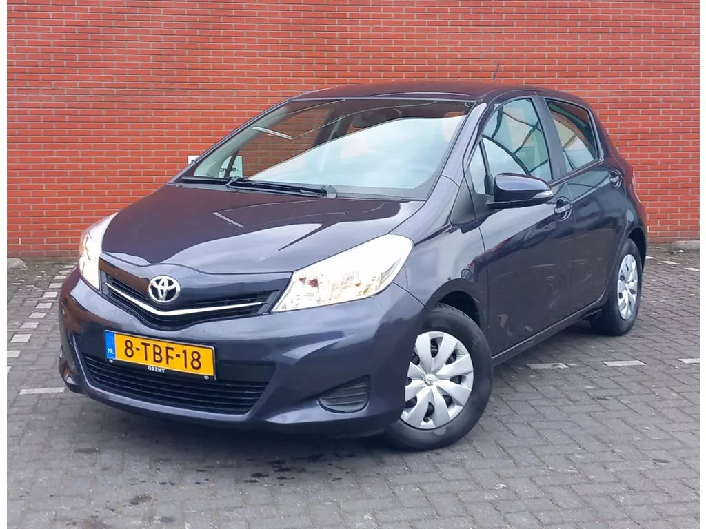 TOYOTA Yaris 1.0 12v VVT-i 69pk 5D Now Airco