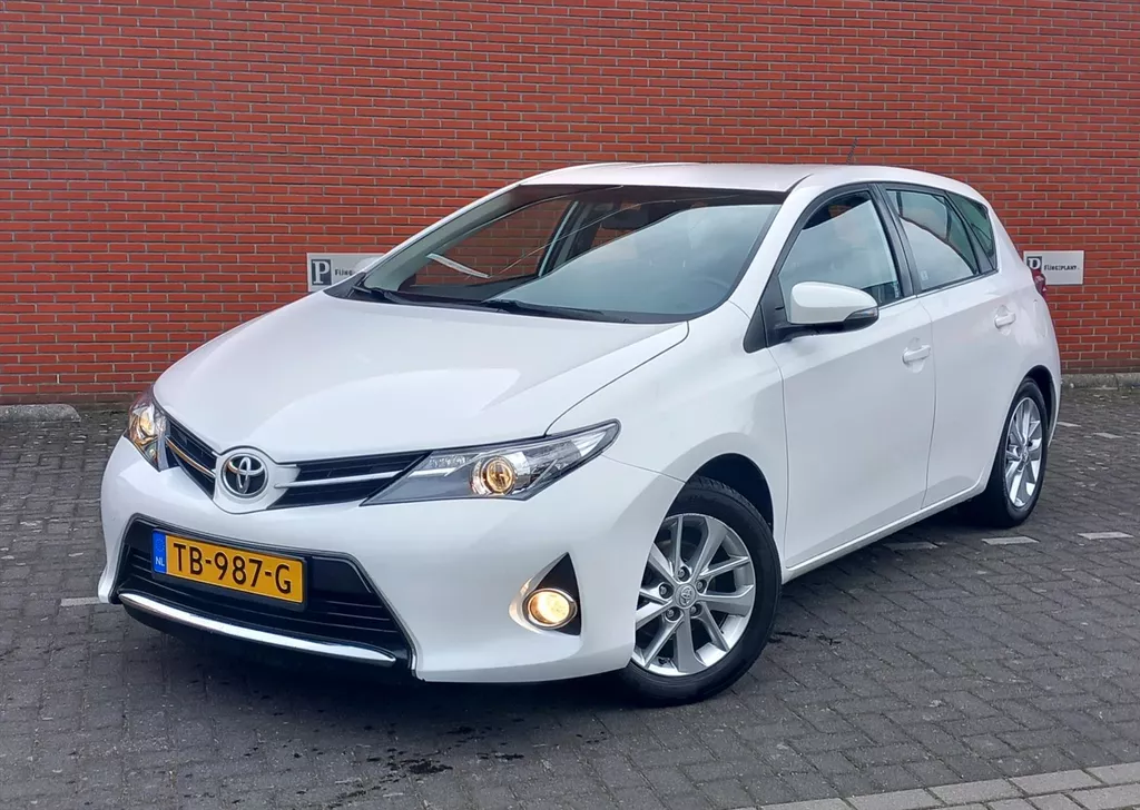 TOYOTA Auris 1.3 VVT-i 99pk Sports Camera/Clima