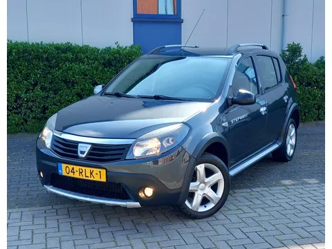 DACIA Sandero 1.6  85pk Stepway Airco Trekhaak