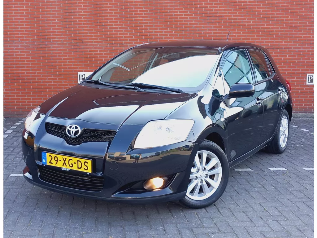 TOYOTA Auris 1.6 16V VVT-I 5DR Luna Business Clima