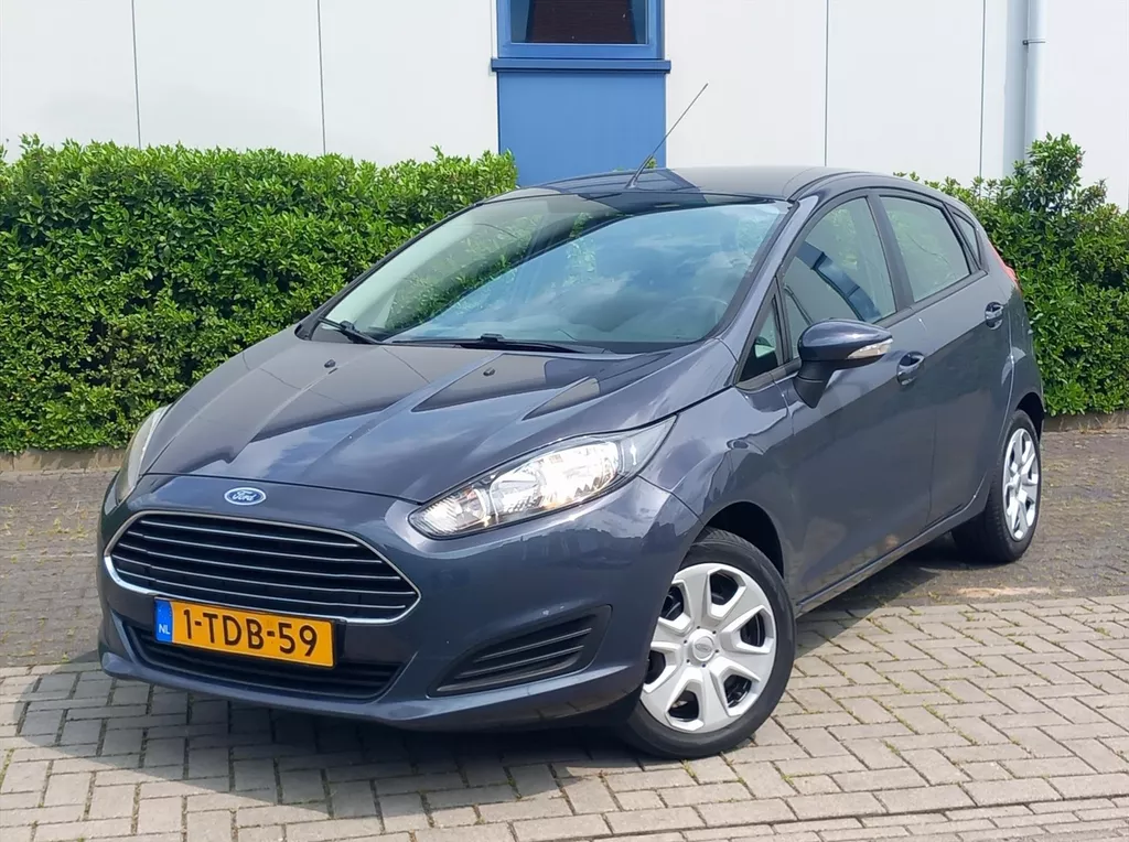 FORD Fiesta 1.0 65PK 5D Style Airco/Trekhaak