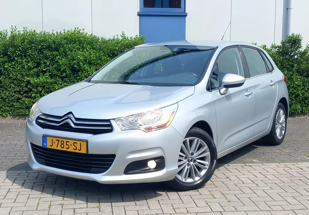 CITROEN C4 1.6 VTi 120pk Collection