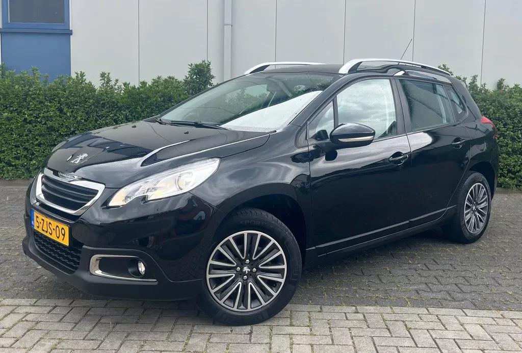 PEUGEOT 2008 1.2 PureTech 82pk Active Panoramadak